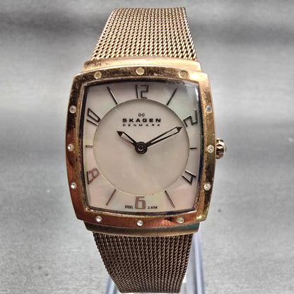 Skagen Denmark Watch Women 24mm MOP Dial Gold Tone Rectangle 396XSRR New Battery0