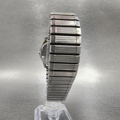 Seiko SQ Watch Men 32mm Silver Dial Silver Tone Daydate Round 8123-6220 PARTS