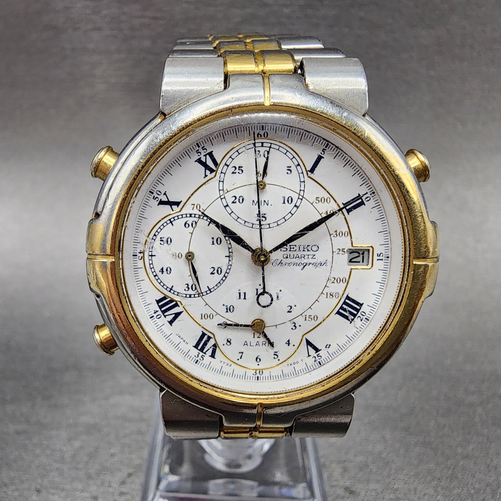 Seiko Chronograph Watch Men 36mm White Dial Two Tone Date Alarm 7T327A09 PARTS0