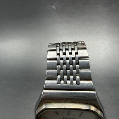 Citizen Vega Watch Men 30mm Silver Dial Silver Tone Daydate 5F00-L04080 PARTS5