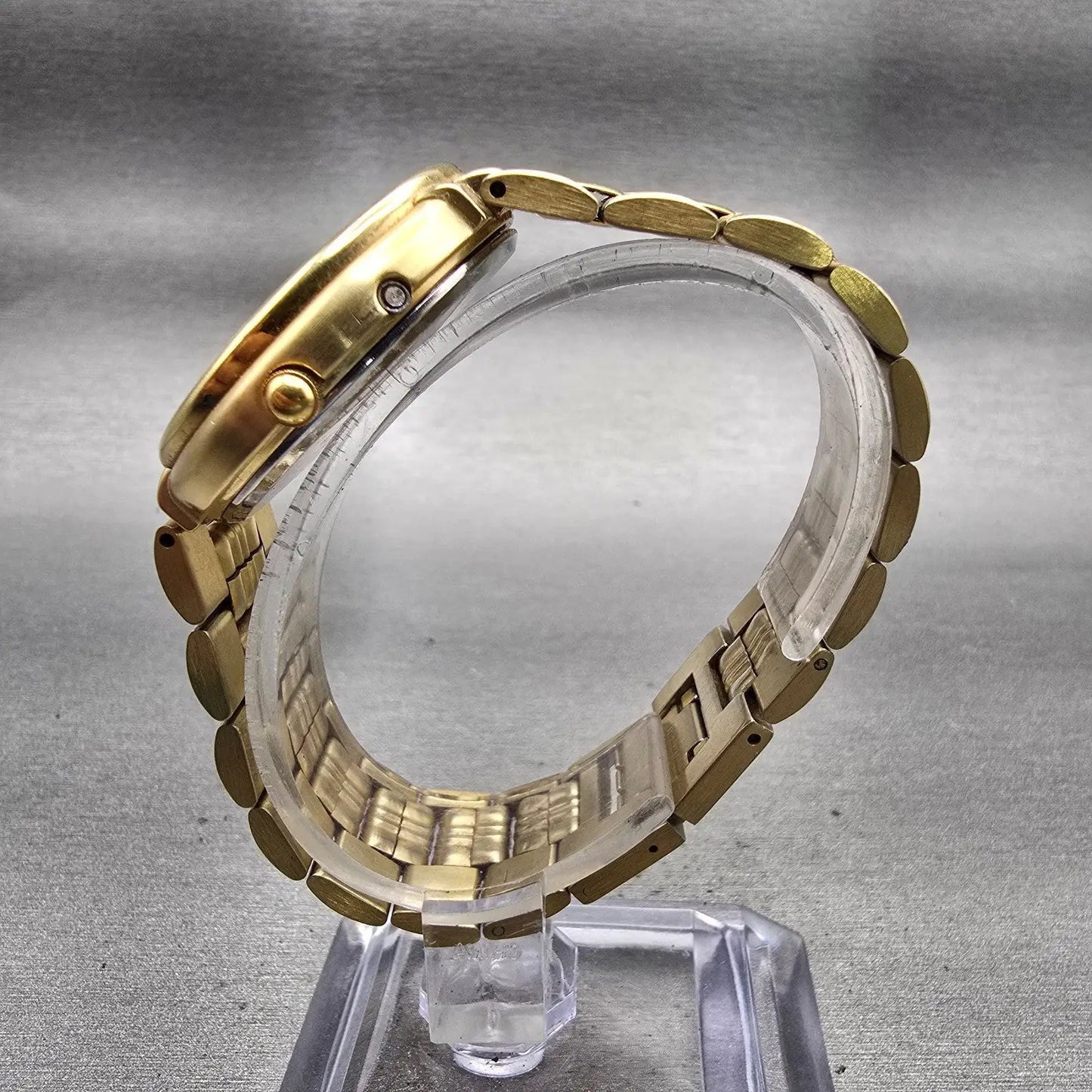 Citizen Elegance Triple Calendar Watch Men 35mm Champagne Dial Gold Tone New Bat6