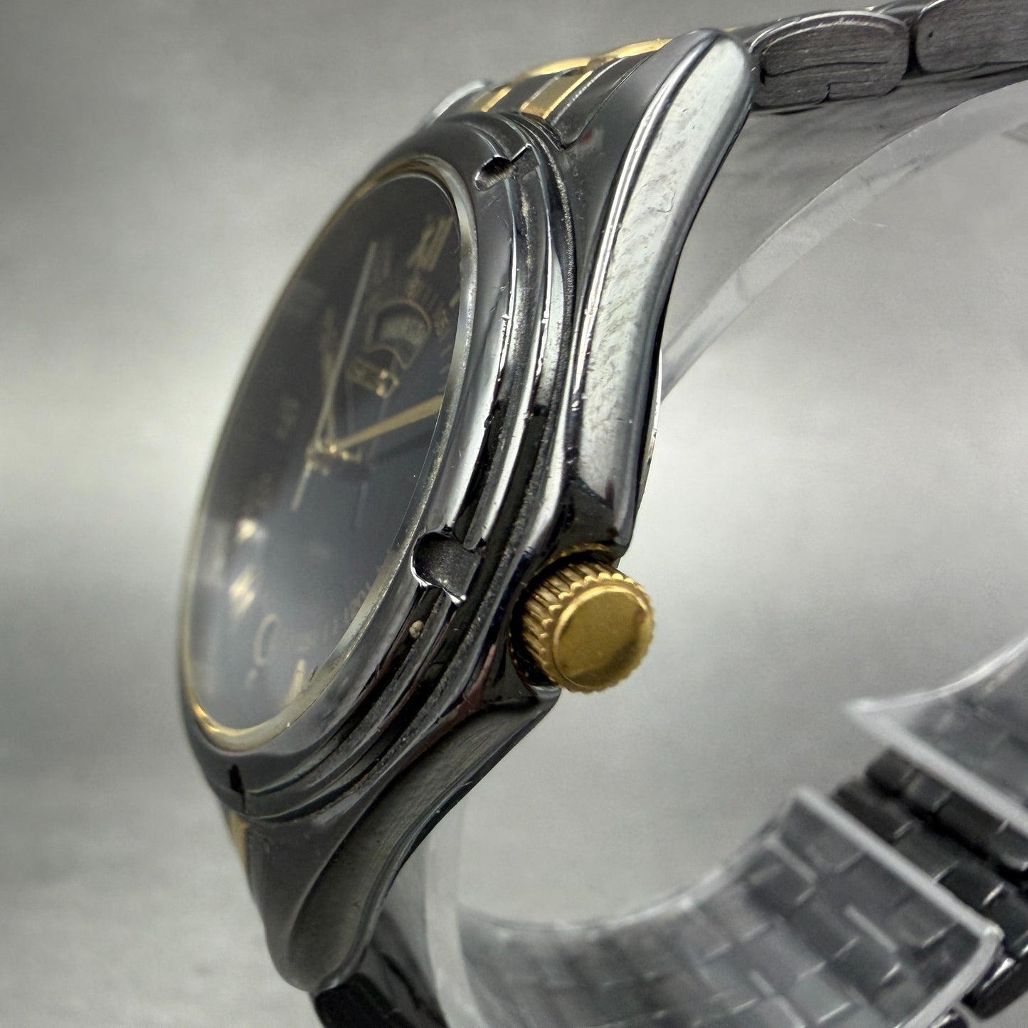 Seiko Watch Men 35mm Black Dial Black & Gold Tone Daydate V733-6C49 New Battery22