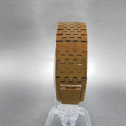 Elgin Tank Watch Women 16mm Champagne Dial Gold Tone Date Rectangle New Battery8