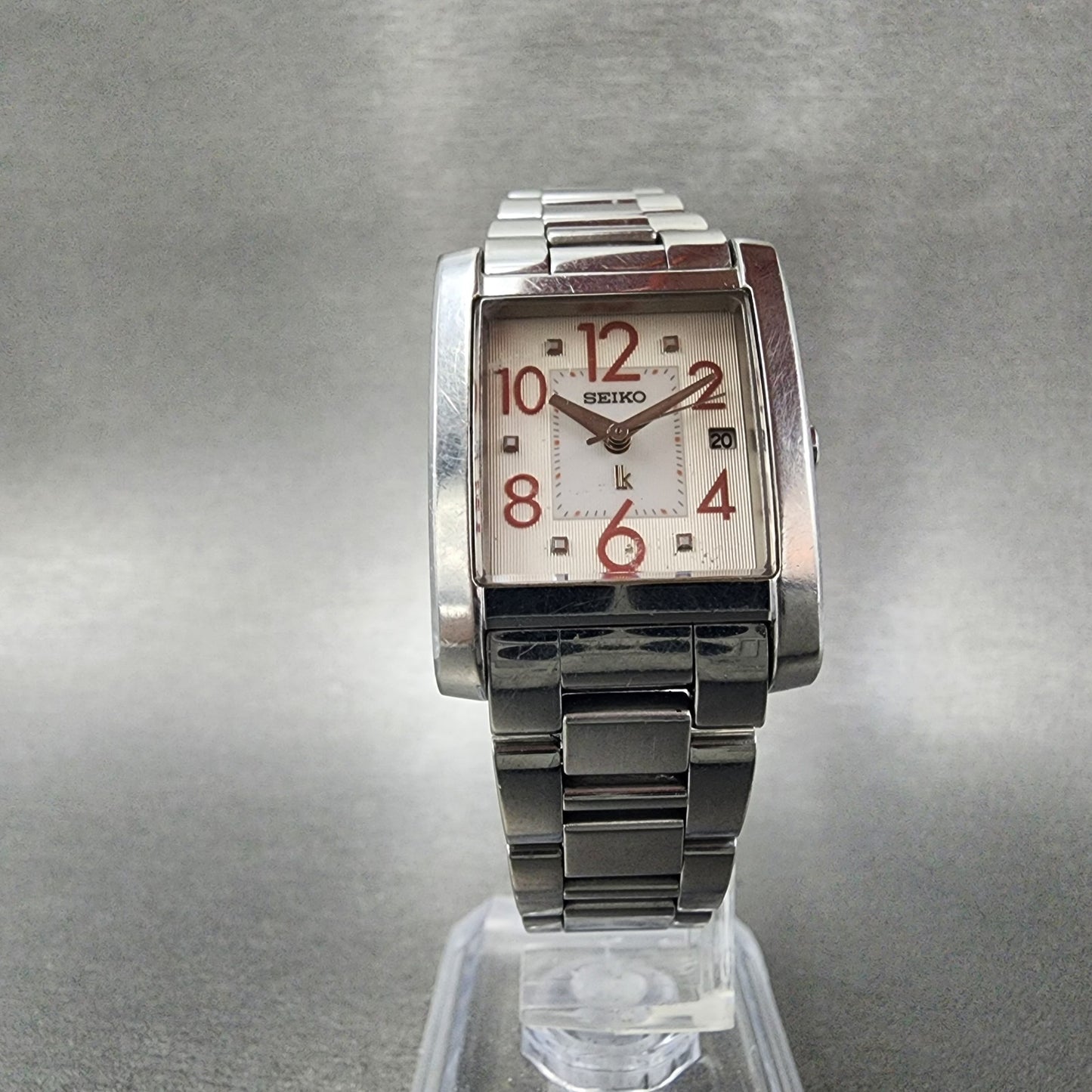 Seiko Lukia Tank Watch Women 24mm Silver Dial Silver Tone 7n820dk0 New Battery5