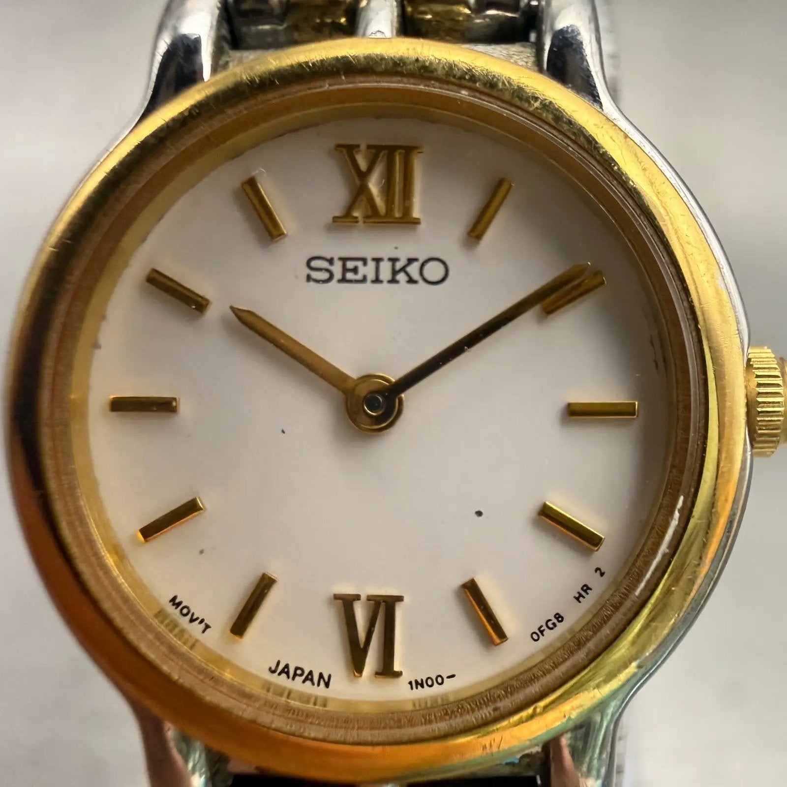 Seiko Watch Women 19mm White Dial Two Tone Round 1N00-0DN0 New Battery Vintage1