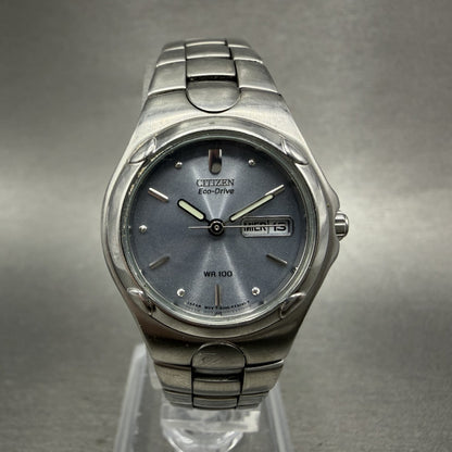Citizen Eco-Drive Watch Women 25mm Gray Dial Silver Tone Daydate Round Runs0