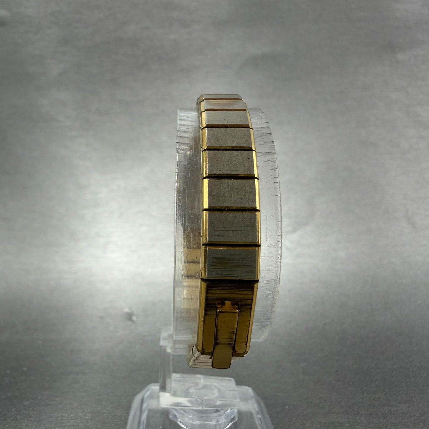 Bulova Watch Women 12mm Black Dial Gold Tone Octagon 92T22 New Battery7