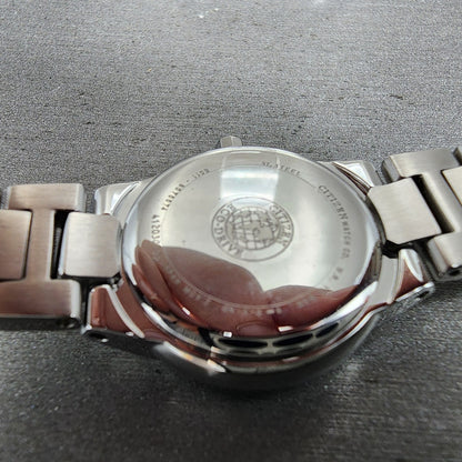 Citizen EcoDrive Chandler Watch Women 26mm MOP Dial Steel Date Round Works10