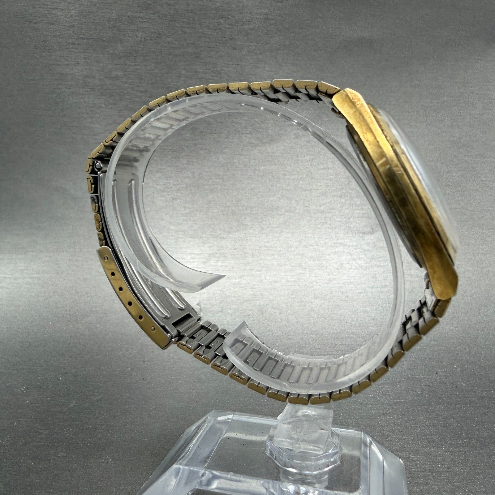 Seiko Pulsar Watch Men 36mm Silver Dial Gold Tone Daydate Y148-8029 New Battery8