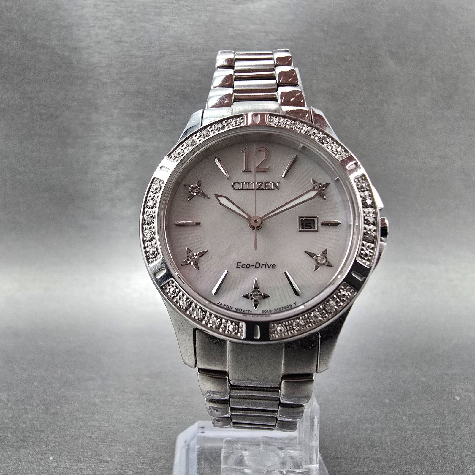 Citizen Eco-Drive Watch Women 32mm MOP Dial Silver Tone Date E013-S114969 Runs5