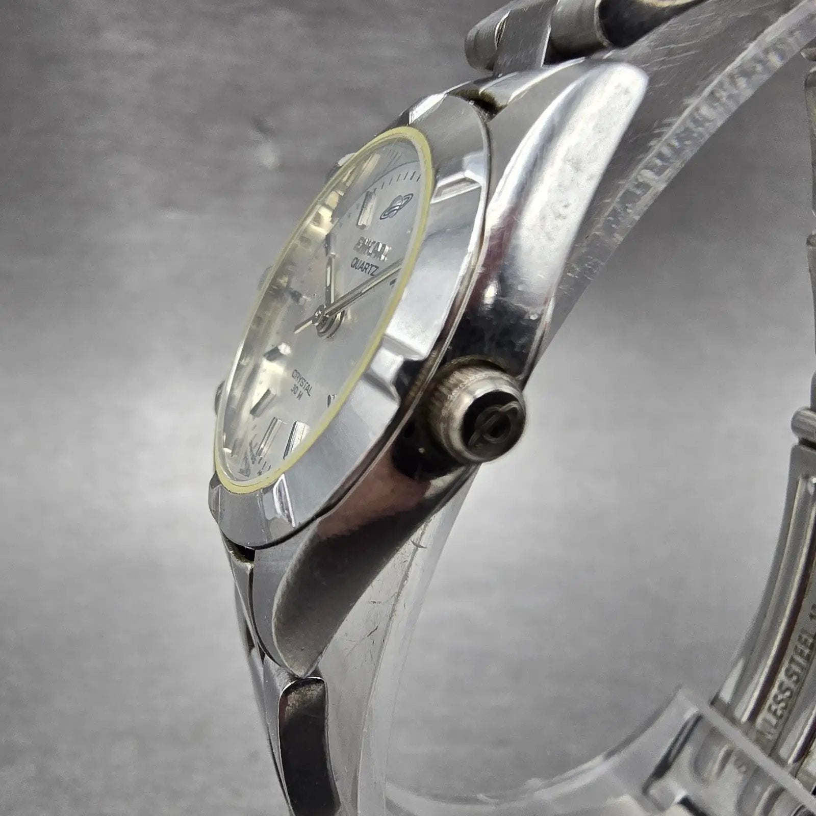 Enicar Watch Women 25mm Silver Dial Silver Tone Date Round 956.083 New Battery2