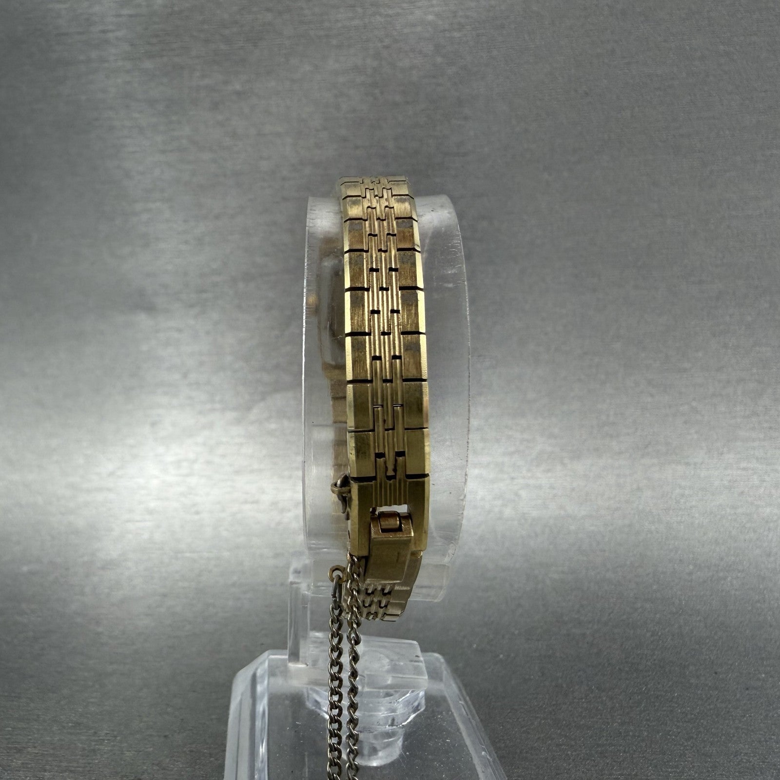 Seiko Tank Watch Women 13mm Champagne Dial Gold Tone 13205620 New Battery7