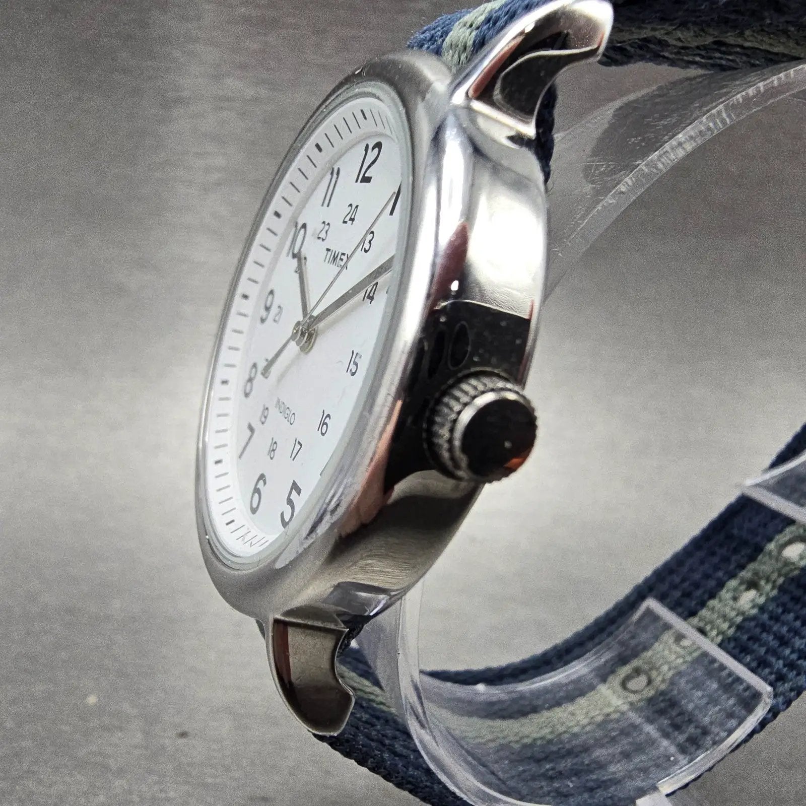 Timex Weekender Watch Men 38mm White Dial Silver Tone Indiglo Round New Battery2