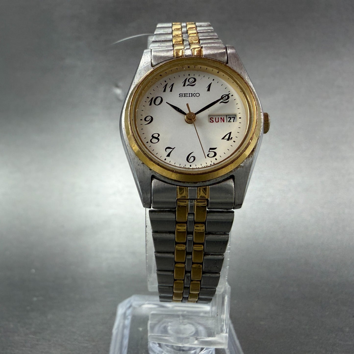 Seiko Watch Women 24mm White Dial Two Tone Daydate 7N83-0011 New Battery Round5