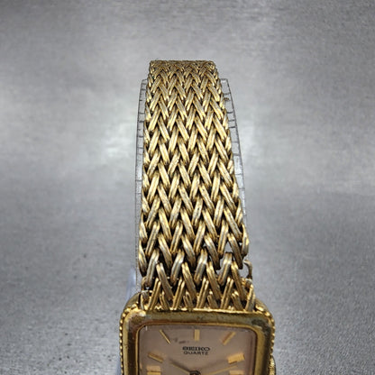 Seiko Tank Watch Women 19mm Champagne Dial Gold Tone 1400-5140 New Battery