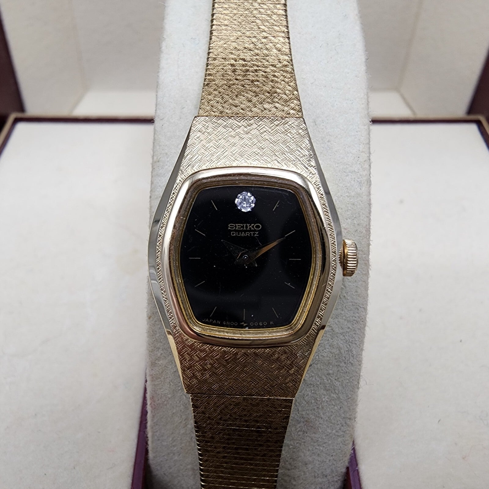 Seiko Watch Women 17mm Black Dial Gold Tone Hexagom 4N005059 New Battery1