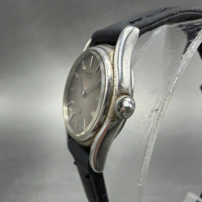 Seiko Watch Women 20mm Silver Dial Silver Tone Round 1400-002A New Battery2