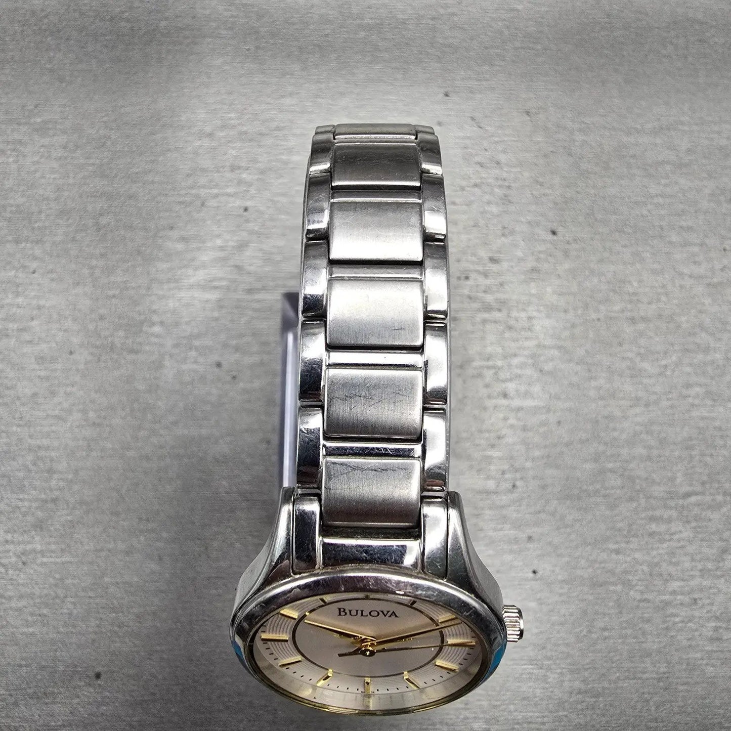 Bulova Watch Women 28mm Silver Dial Silver Tone Round 96L175 New Battery4