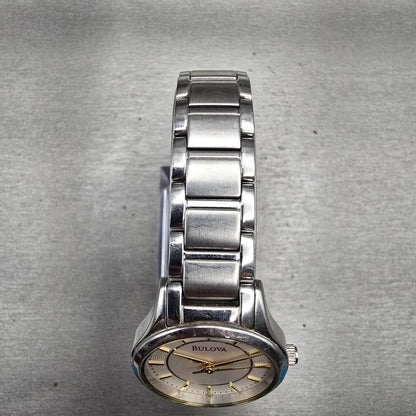 Bulova Watch Women 28mm Silver Dial Silver Tone Round 96L175 New Battery4