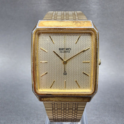 Seiko Tank Watch Men 29mm Champagne Dial Gold Tone 60305340 New Battery0