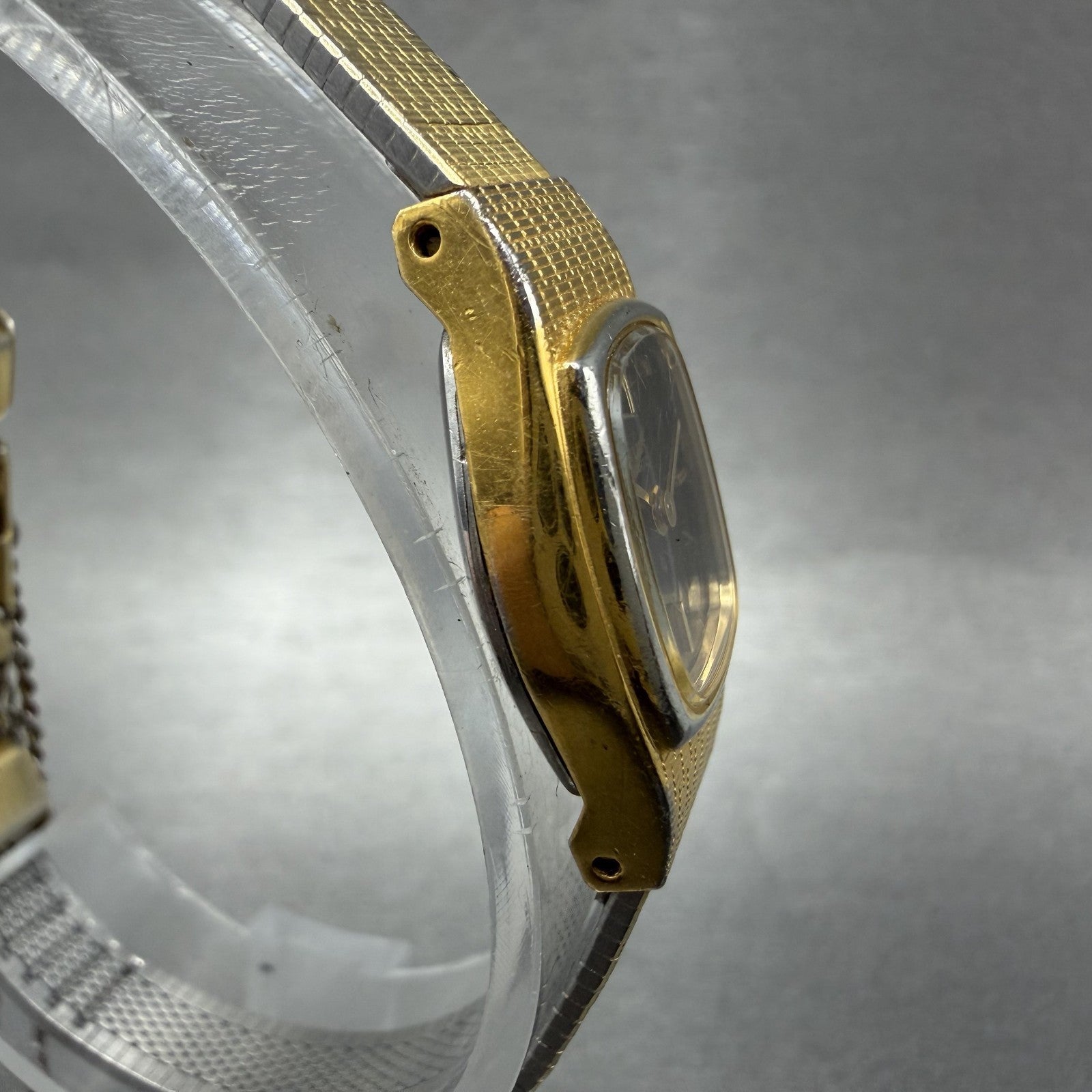 Citizen CQ Watch Women 16mm Black Dial Gold Tone 3220899849 New Battery3