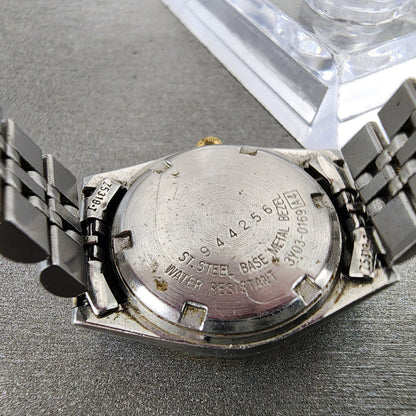 Seiko SQ Watch Women 24mm Blue Dial Two Tone Daydate Round New Battery KJ789