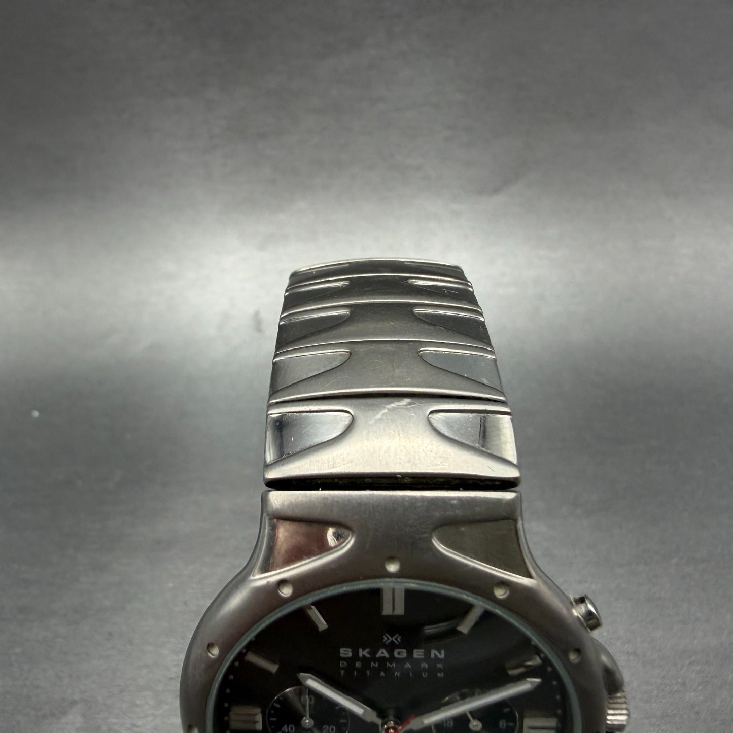 Skagen Chronograph Watch Men 39mm Gray Dial Titanium Round 489LTXM New Battery6