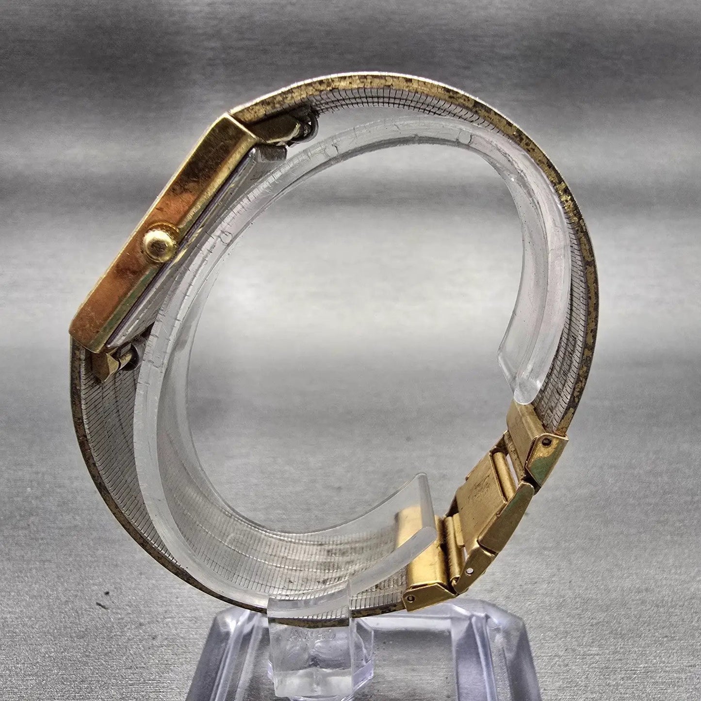 Bulova Watch Women 23mm Gold Dial Gold Tone Rectangle 92N75 New Battery Vintage6