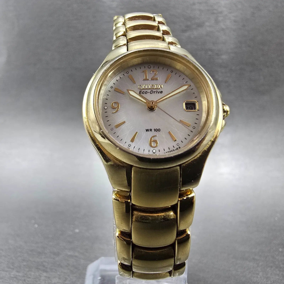 Citizen Eco-Drive Watch Women 25mm MOP Dial Gold Date E011-S039959 Round Works5