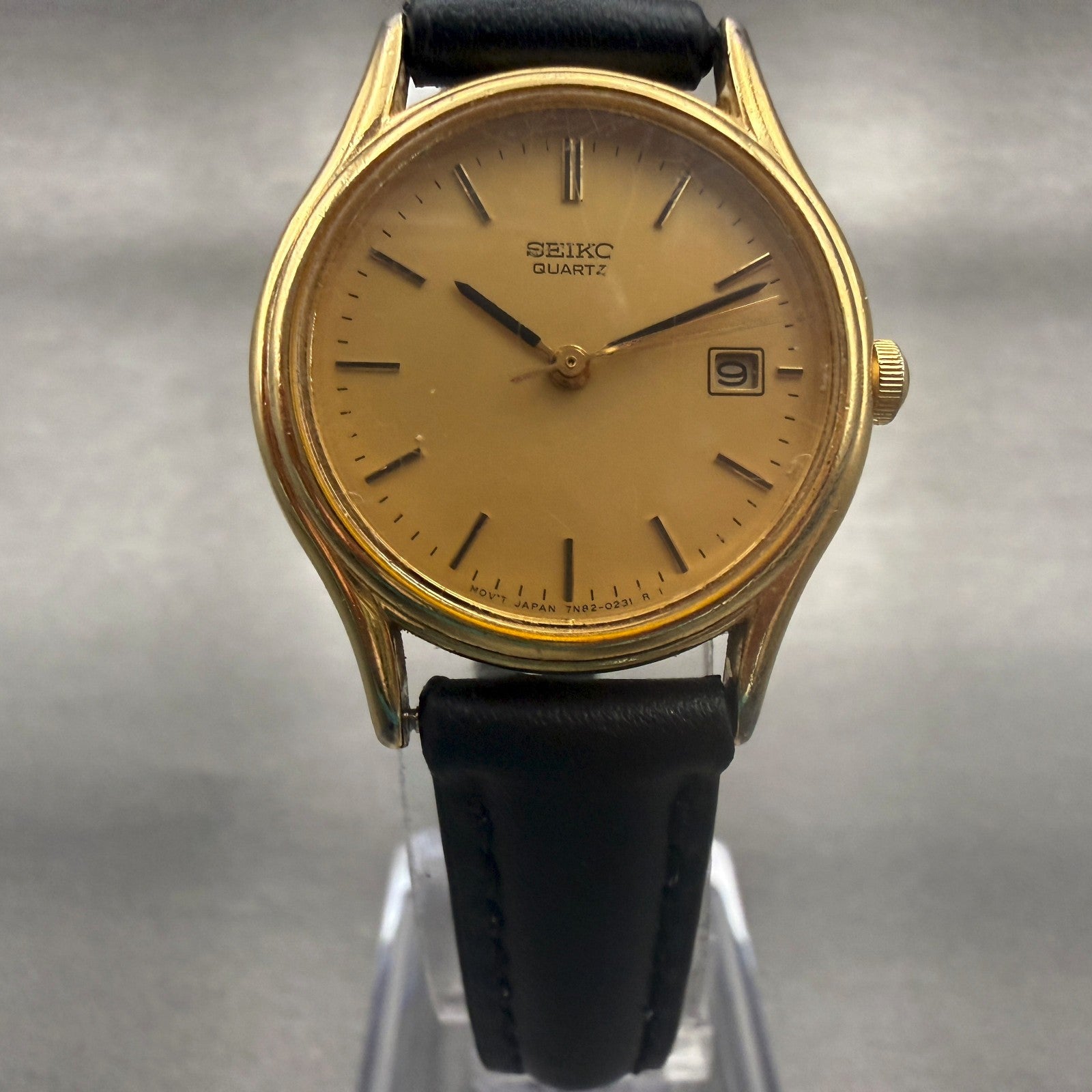 Seiko Watch Women 25mm Gold Dial Gold Tone Date Round 7N82-0101 New Battery5