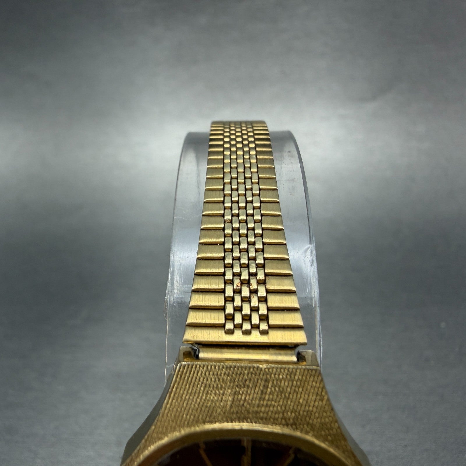 Seiko Watch Women 23mm Champagne Dial Gold Tone Round 2621-5090 New Battery4