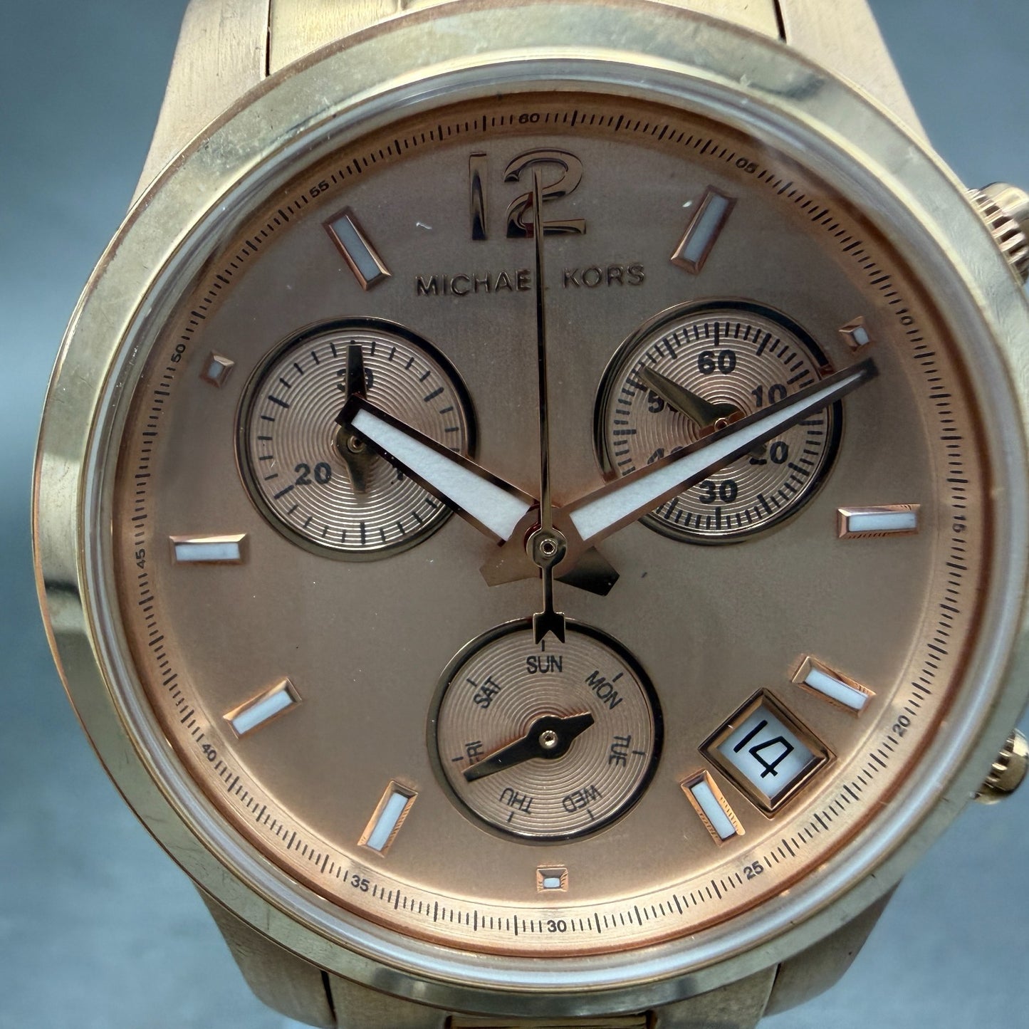 Michael Kors Runway Chronograph Watch Women 33mm Rose Dial Rose Gold Tone NewBat1