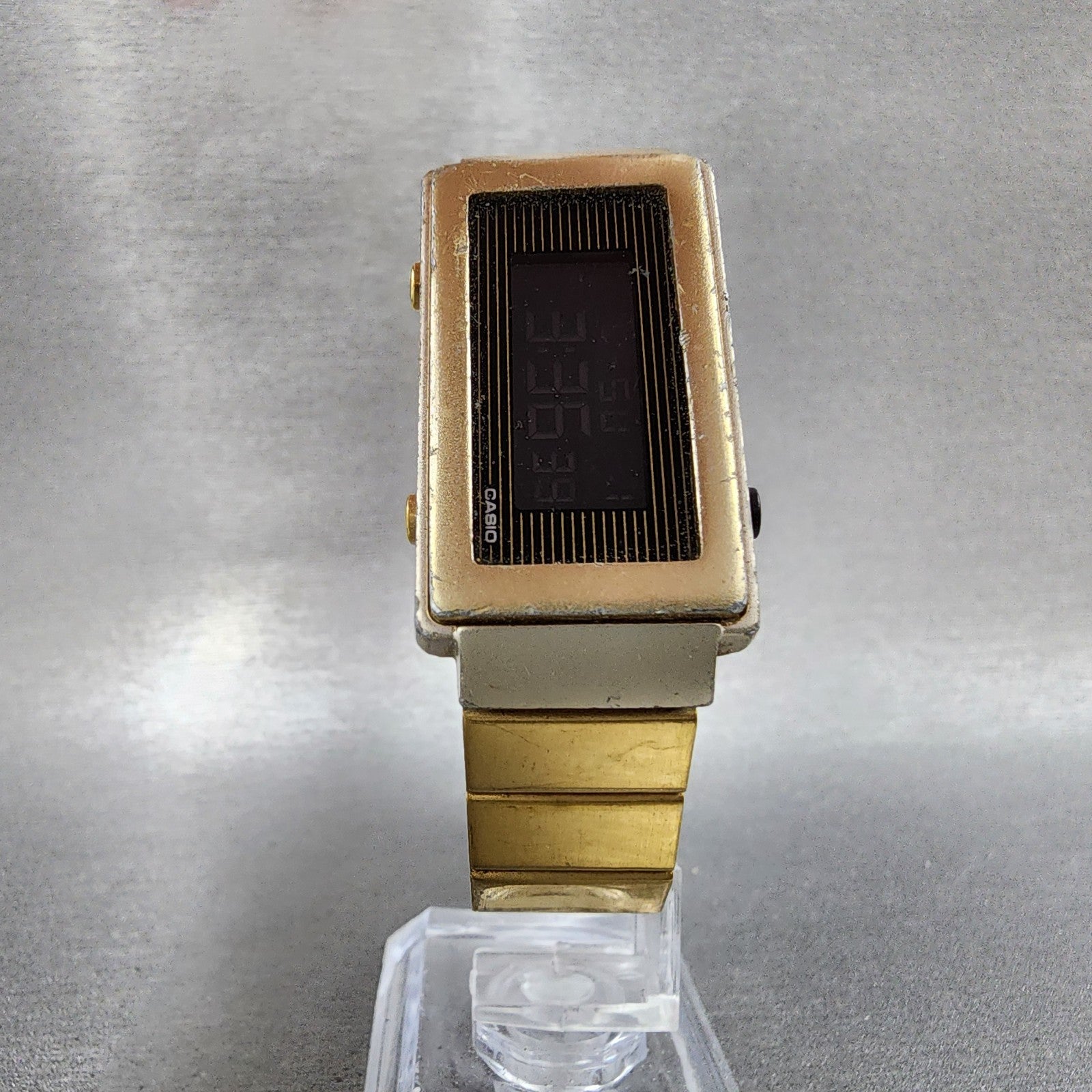 Casio Futurist Watch Women 21mm Digital Black Dial Gold Tone Rectangle New Batt5
