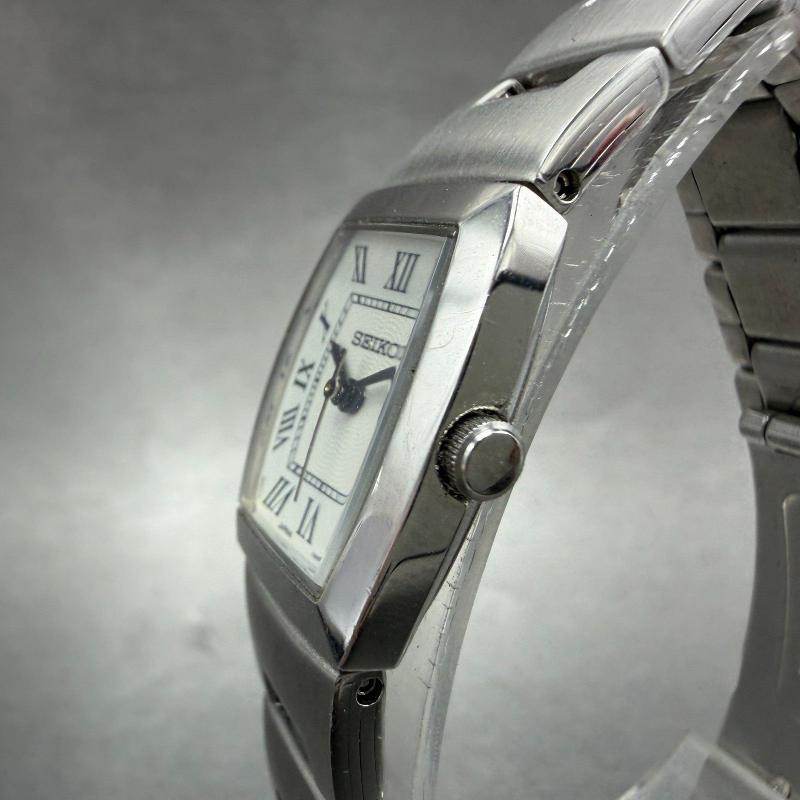 Seiko Tank Watch Women 20mm White Dial Silver Tone Rectangle 1N01-0DA0 New Batt2