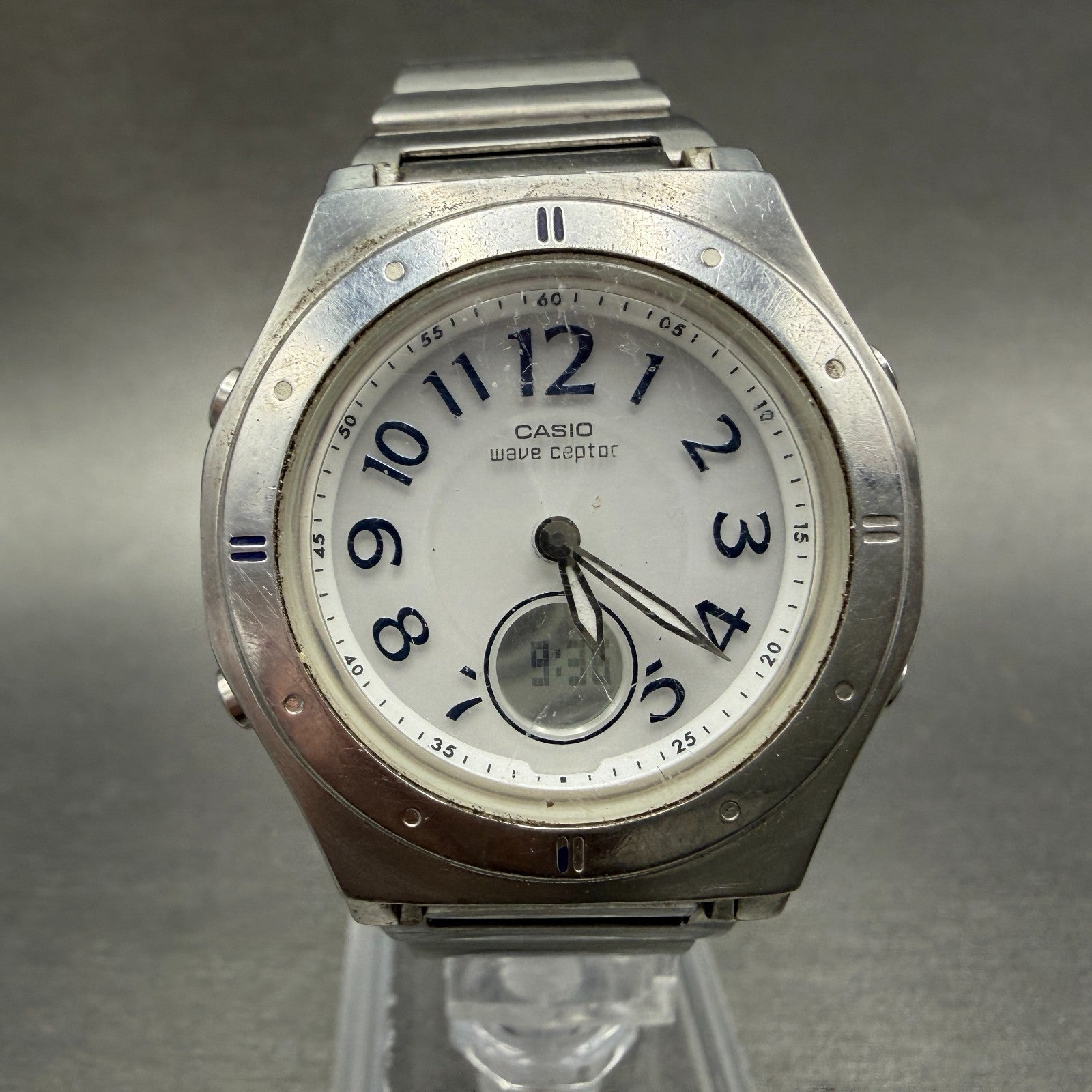 Casio Waveceptor Watch Women 35mm White Dial Silver Tone Analog Digital READ!!!!0