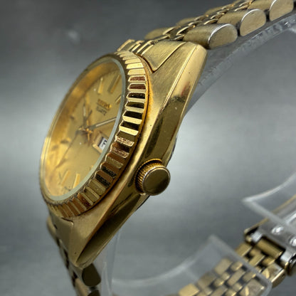 Seiko Watch Women 25mm Gold Dial Gold Tone Daydate Round 7N83-0041 New Battery S2
