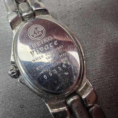 Seiko Vivace Watch Women 21mm White Dial Silver Tone Oval 4N01-5070 New Battery10