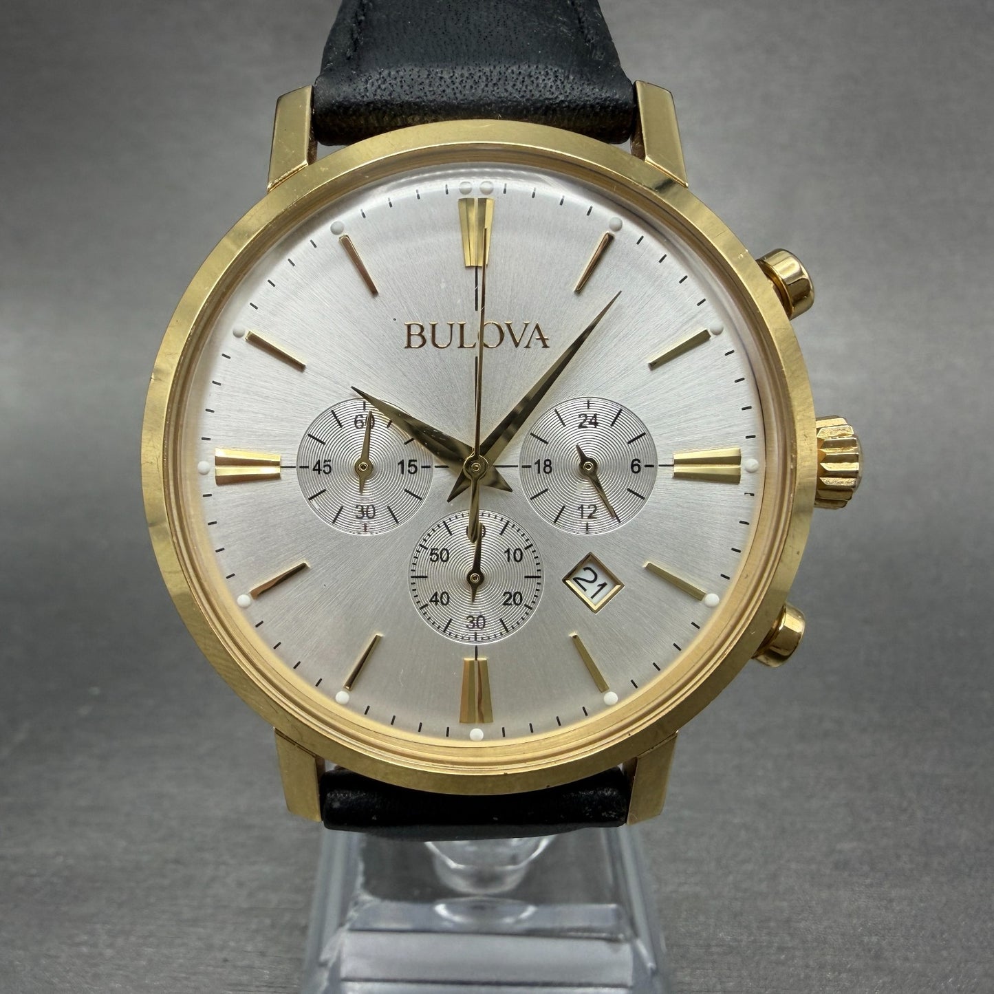 Bulova Chronograph Watch Men 41mm Silver Dial Gold Tone Date 97B155 New Battery0