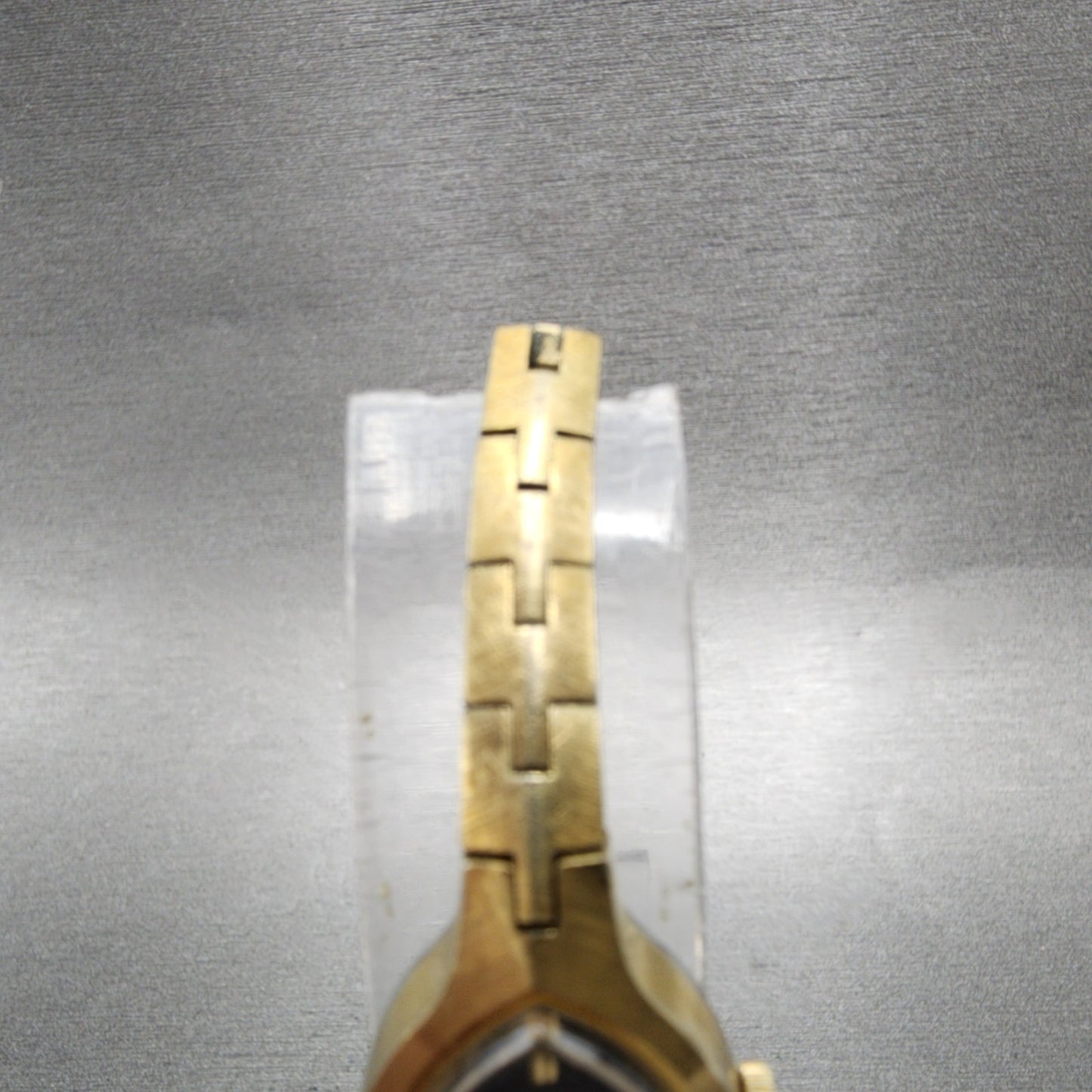 Seiko Watch Women 16mm Black Dial Gold Tone Oval Manual 11005569 Runs4