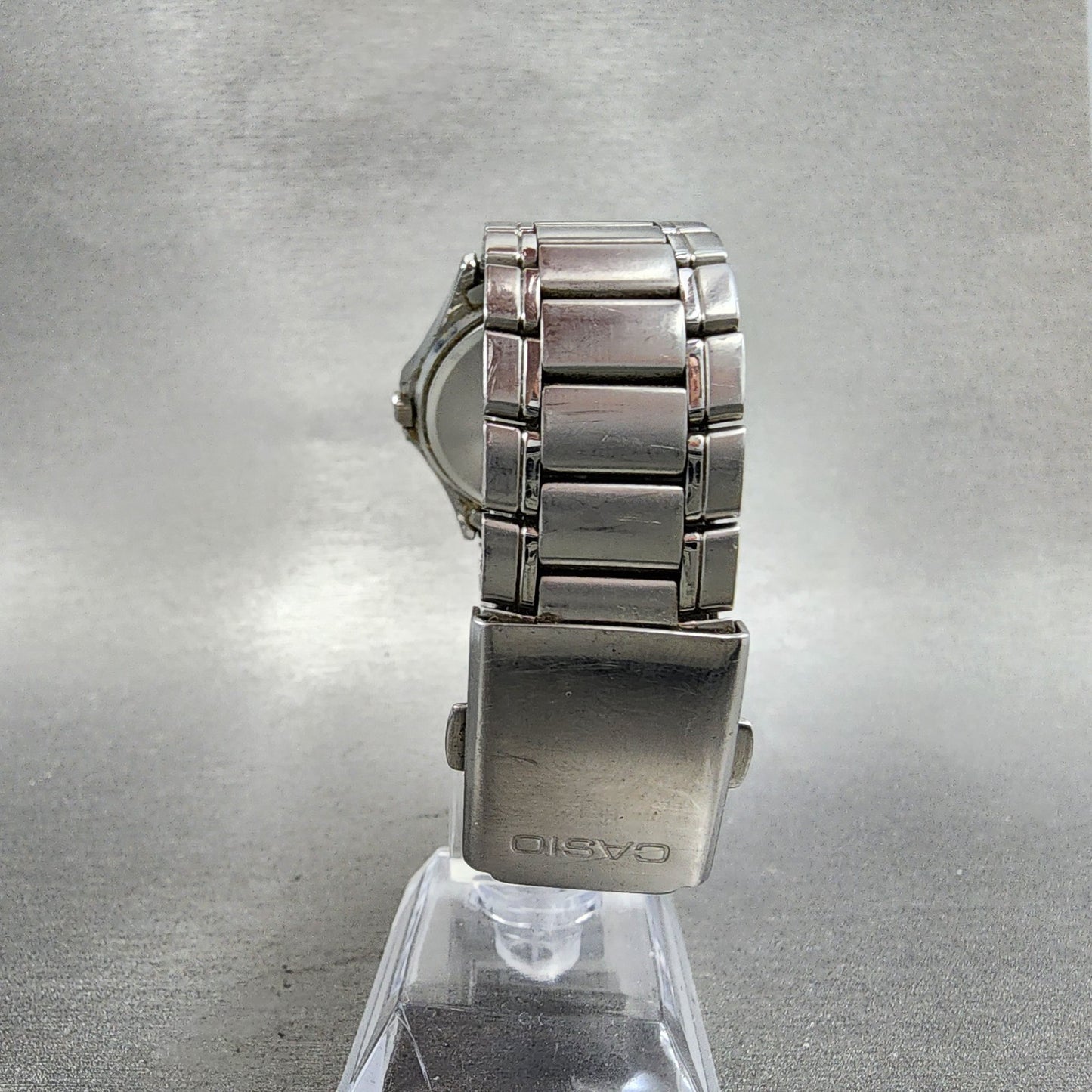 Casio Watch Men 37mm Blue Dial Silver Tone Daydate MTP1239DJ New Battery7