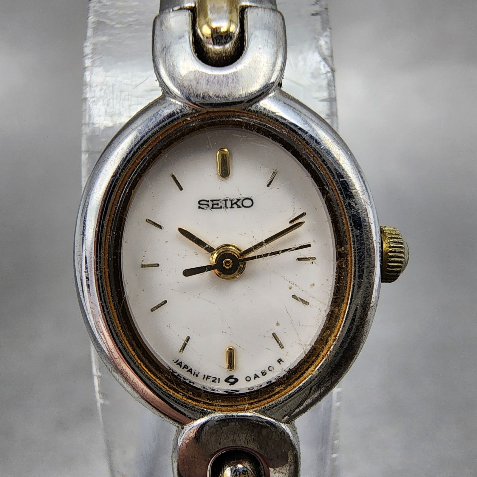 Seiko Watch Women 15mm White Dial Two Tone Oval Vintage 1f215a40 New Battery1