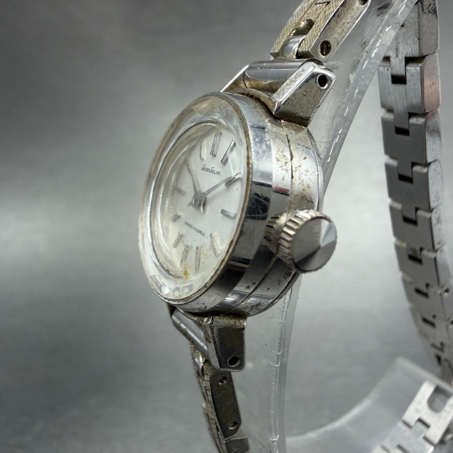 Seiko Solar Watch Women 19mm Silver Dial Silver Tone Manual Round 10-0280 Runs2