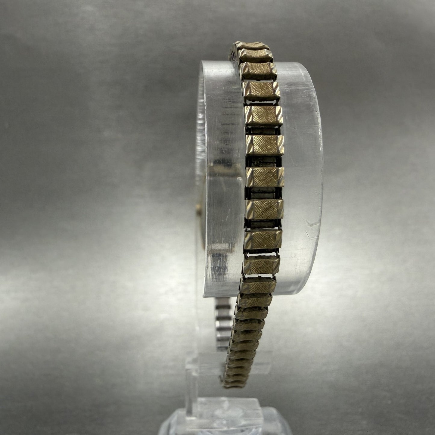 Seiko Tank Watch Women 13mm Champagne Dial Gold Tone 1320-6069 New Battery7