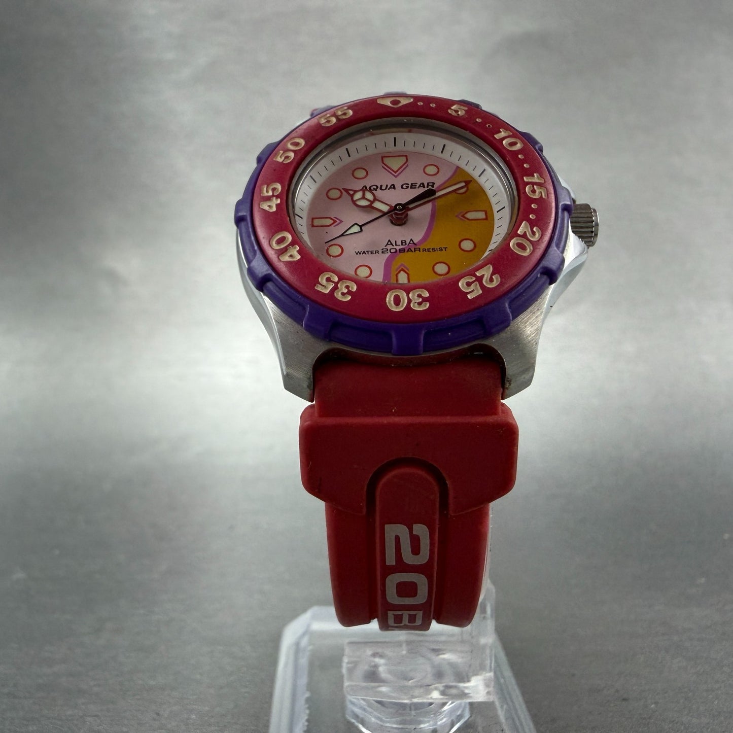 Seiko Alba Aqua Gear Watch Women 31mm Pink Dial Silver Tone V701-6360 NewBattery5