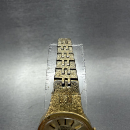 Seiko Watch Women 17mm Gold Dial Gold Tone Oval 1400-7389 New Battery Vintage AN4
