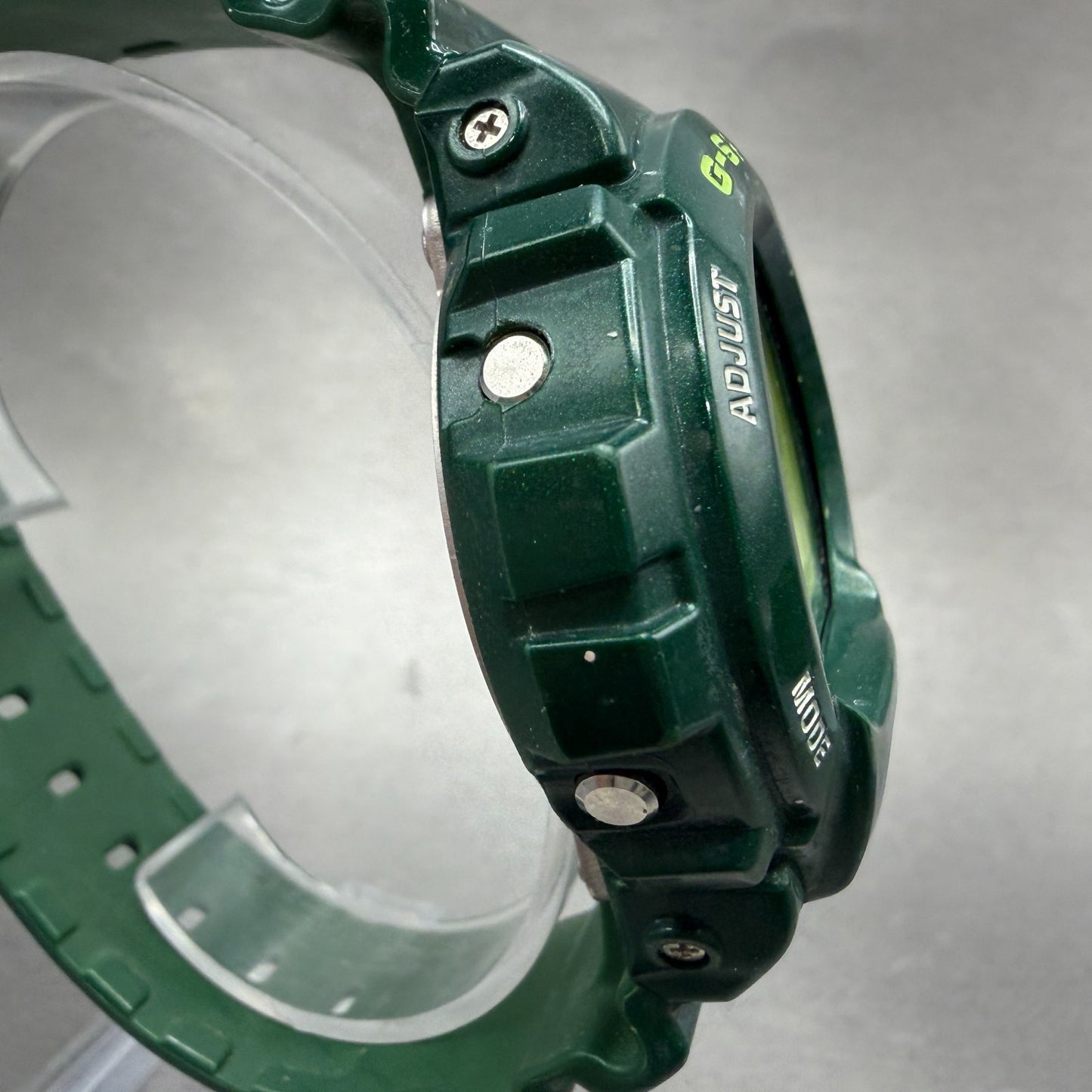 Casio G-Shock DW-6900CC Watch Men 50mm Digital LCD Green  Alarm Chrono New Batte9