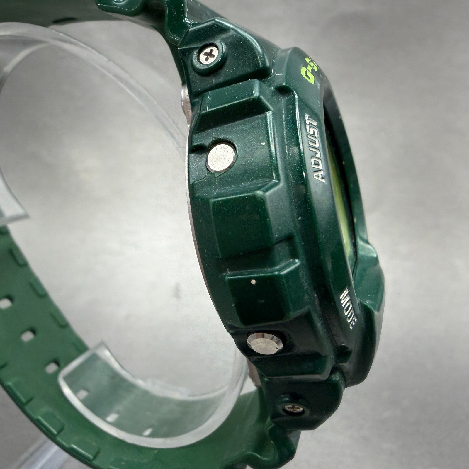 Casio G-Shock DW-6900CC Watch Men 50mm Digital LCD Green  Alarm Chrono New Batte9