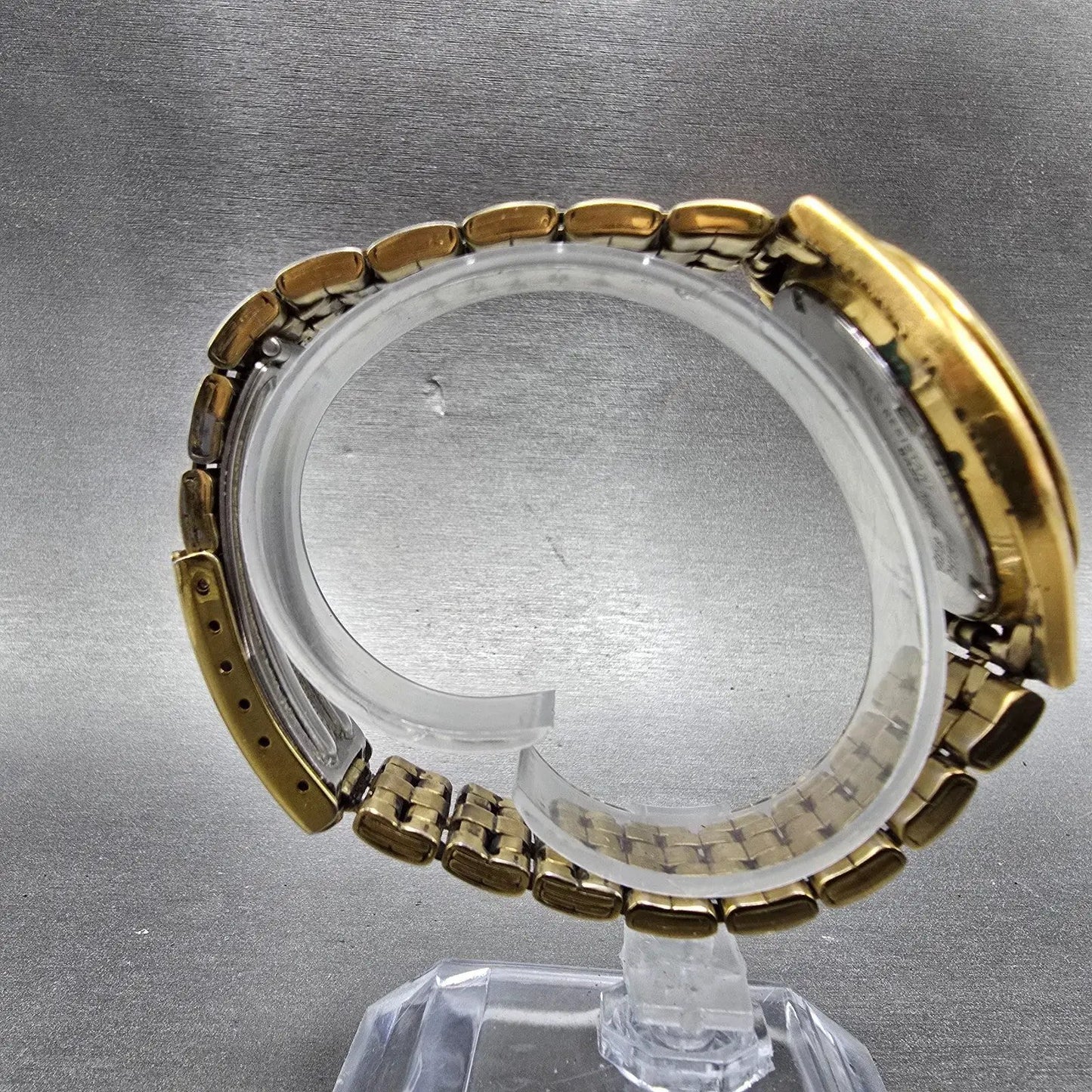 Seiko 7N43-9048 Watch Case & Bracelet Gold Tone Round 37mm W/Crystal Vintage8
