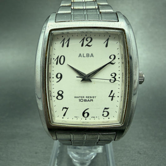 Seiko Alba Tank Watch Men 31mm White Dial Silver Tone 7N01-0FG0 New Battery0