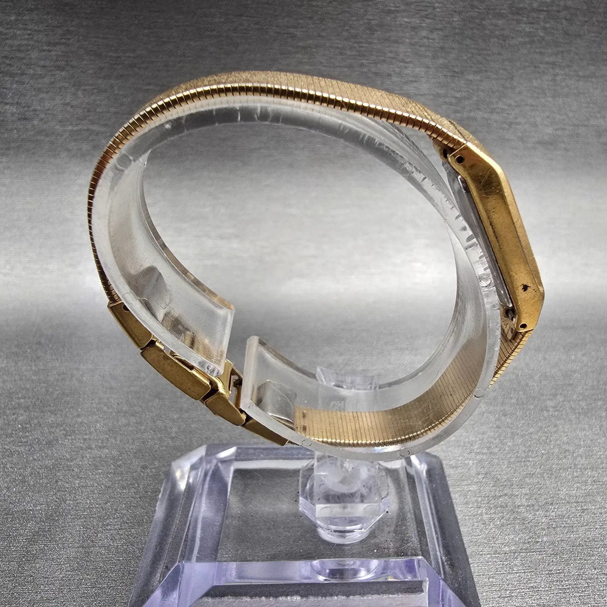 Seiko Watch Women 12mm Brown Dial Gold Tone Rectangle 1320-5990 New Battery8